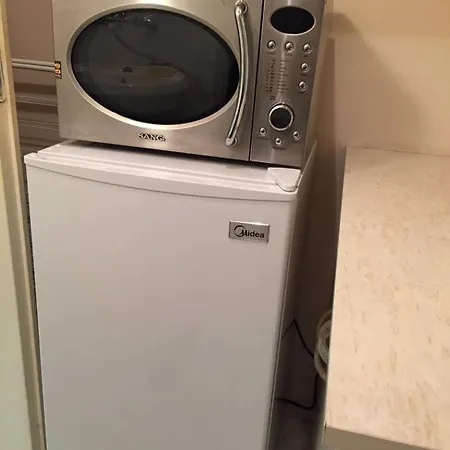 Apartment Cheep&free On The Ground Floor And Pets Friendly *